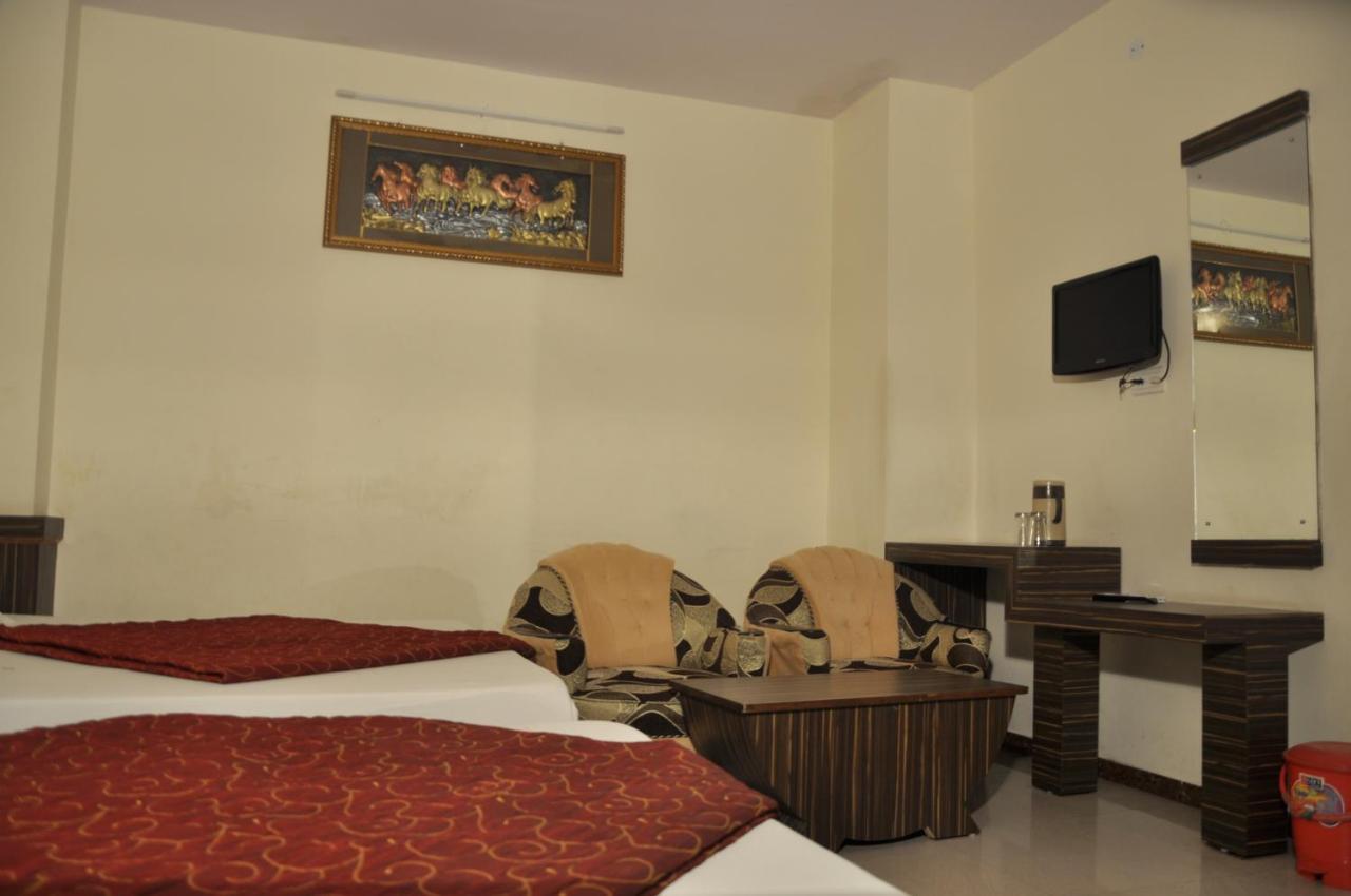 Hotel Metro Jaipur Room photo